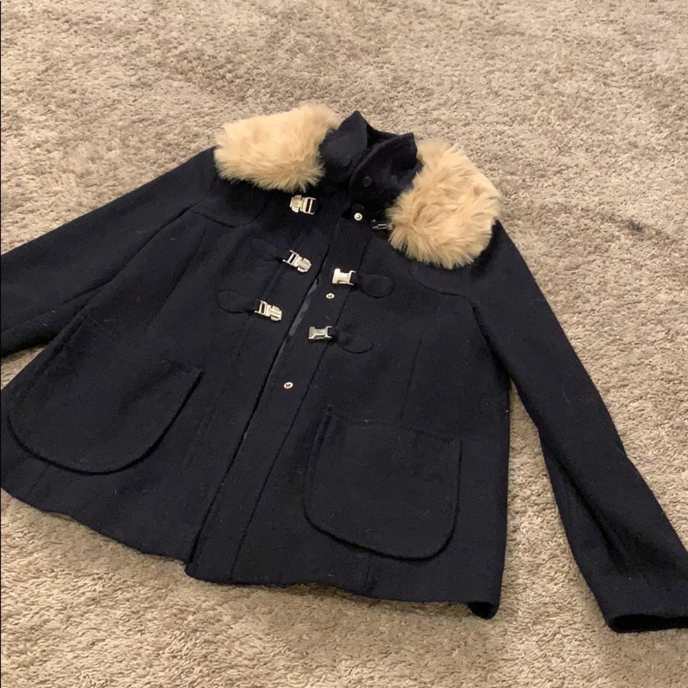 Short winter coat